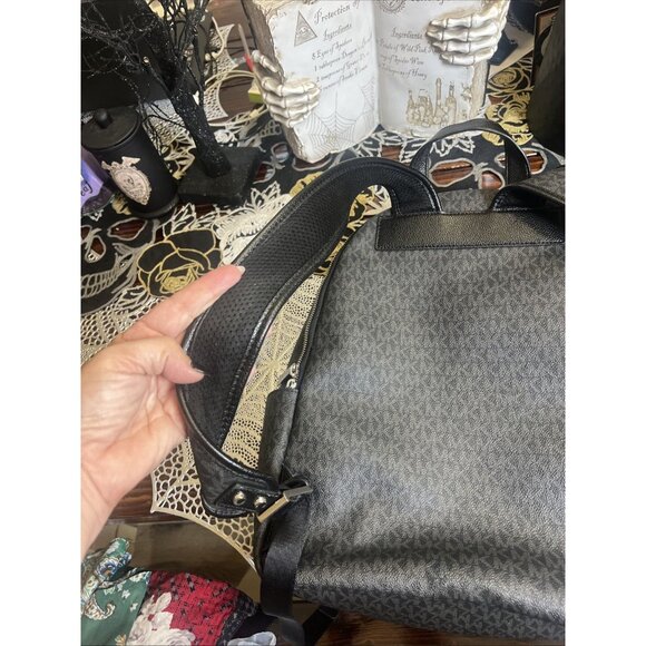 Michael Kors Signature Black Women’s Laptop Chromebook Backpack main image 16